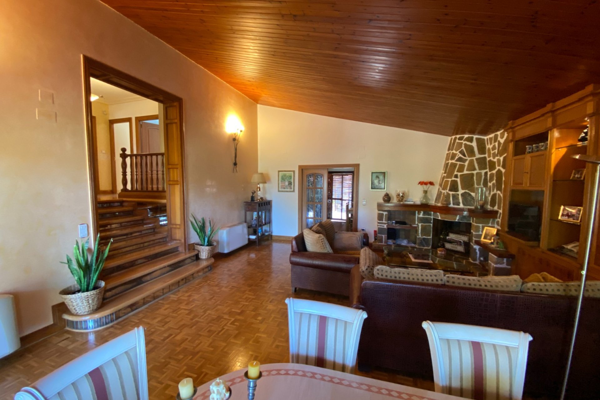 Reventa - Villa - Petrer