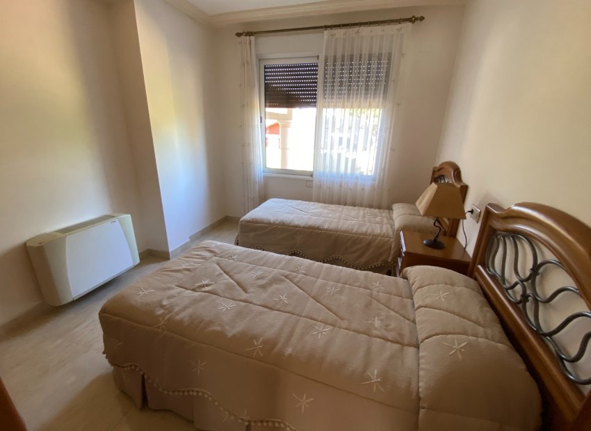 Reventa - Villa - Petrer