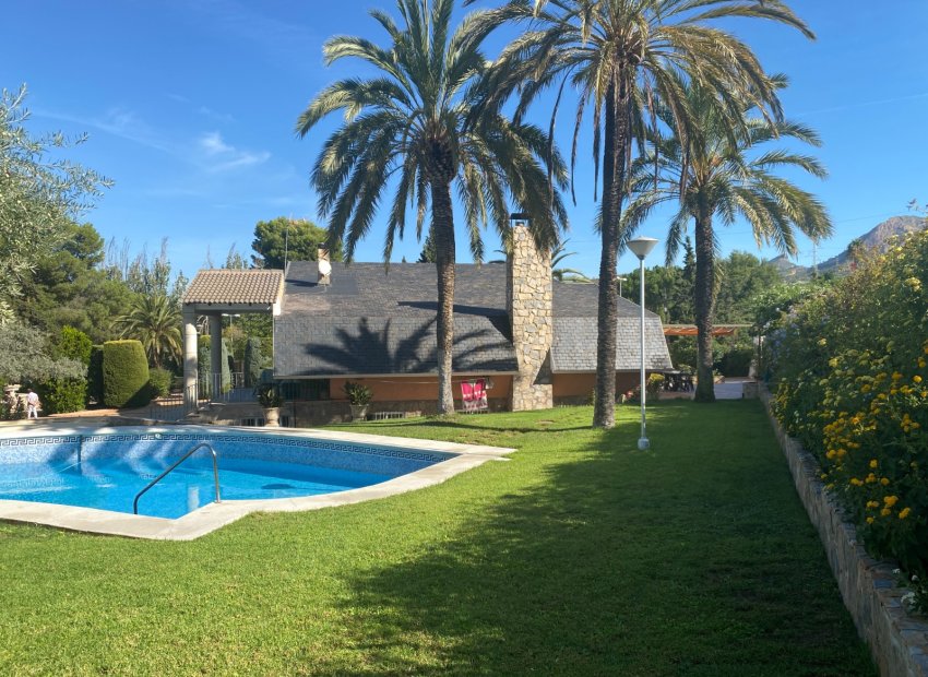 Reventa - Villa - Petrer