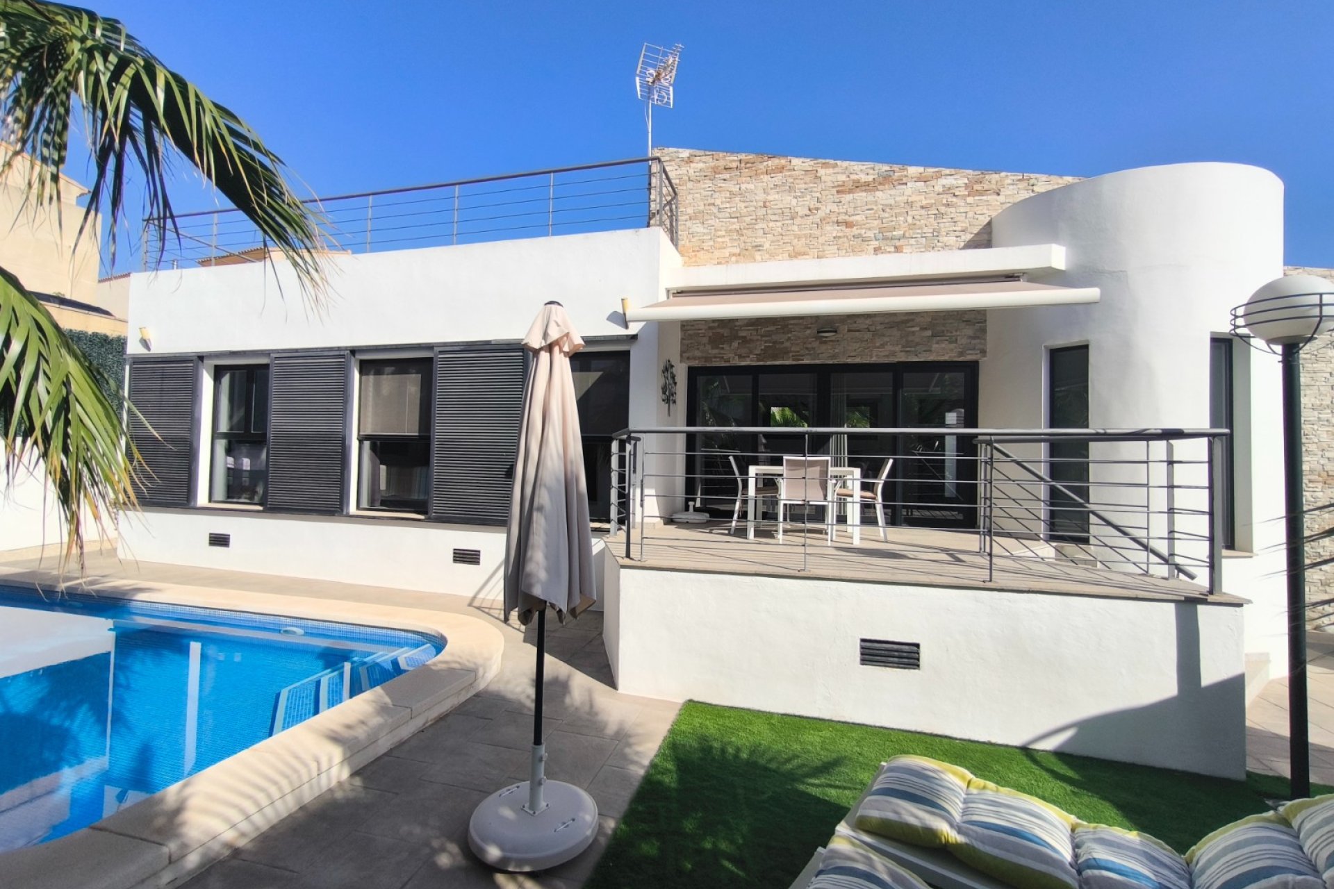 Reventa - Villa - Polop - Alberca