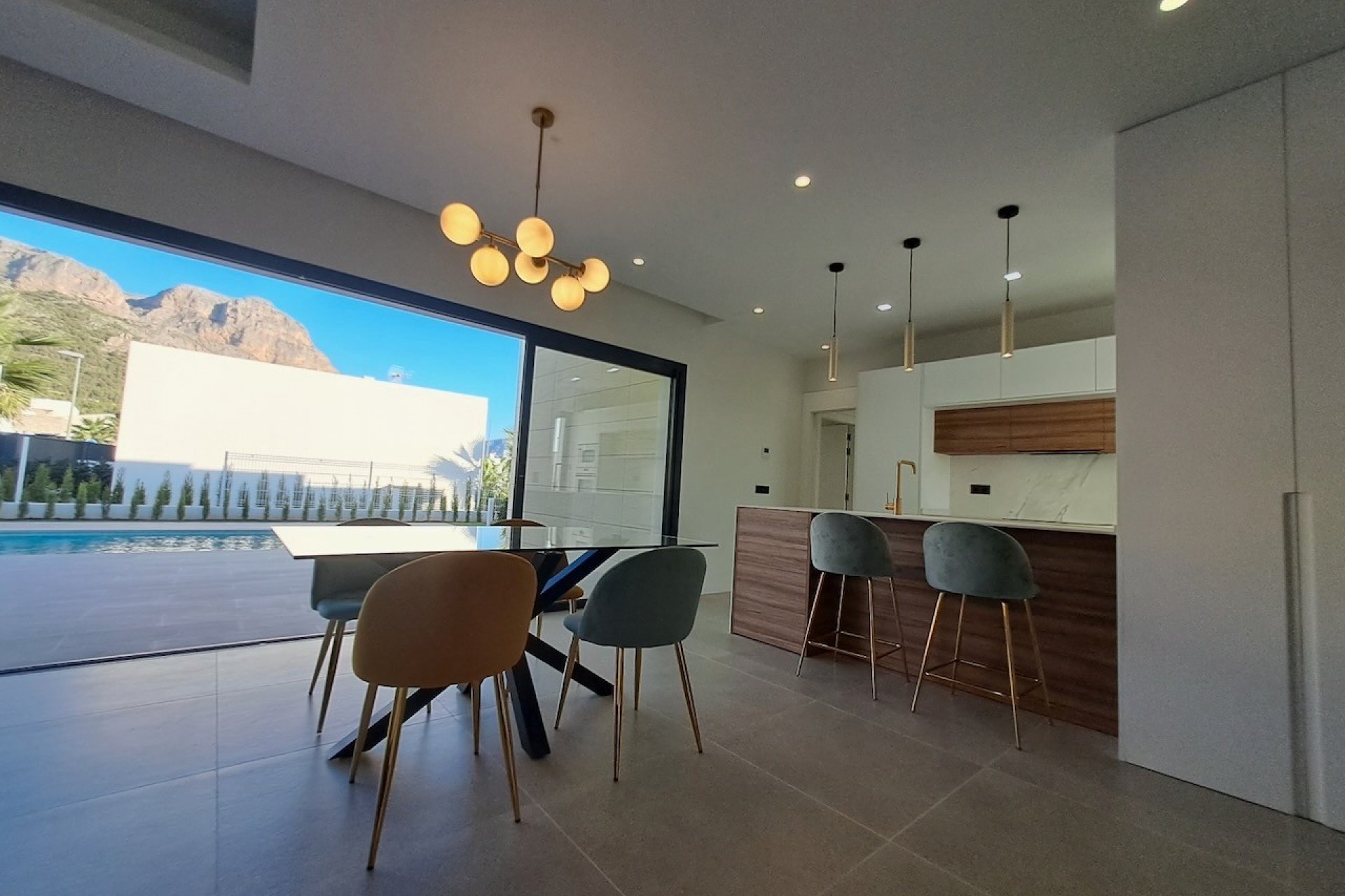 Reventa - Villa - Polop - Urbanizaciones