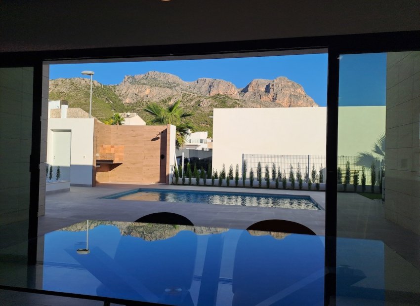 Reventa - Villa - Polop - Urbanizaciones