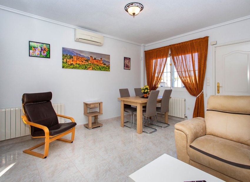 Reventa - Villa - Rojales - Pueblo