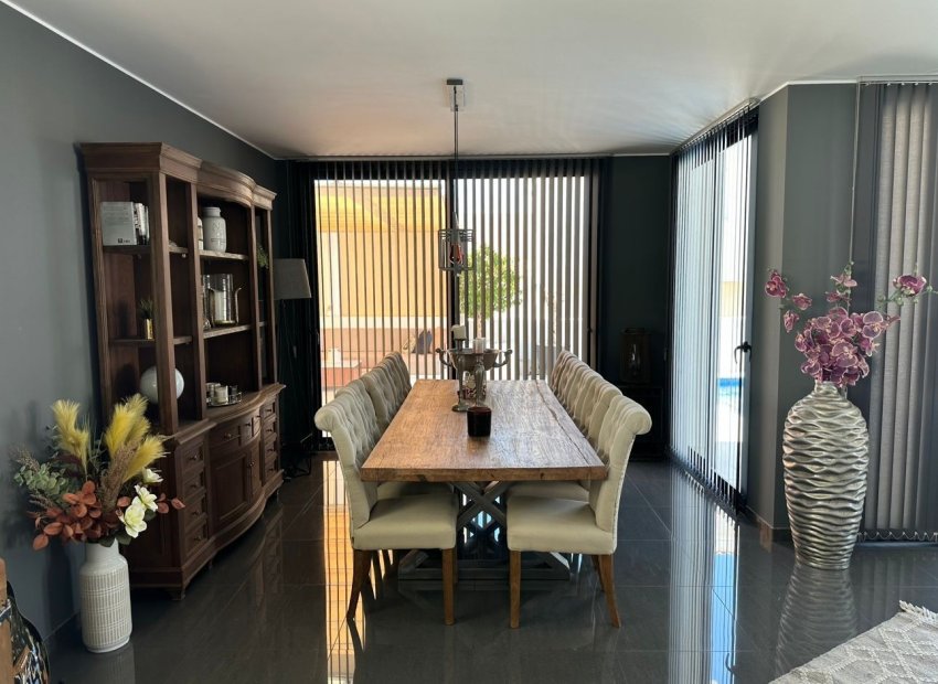 Reventa - Villa - San Fulgencio - La Marina