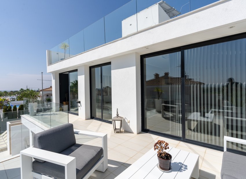 Reventa - Villa - San Fulgencio - La Marina