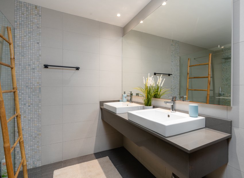 Reventa - Villa - San Fulgencio - La Marina