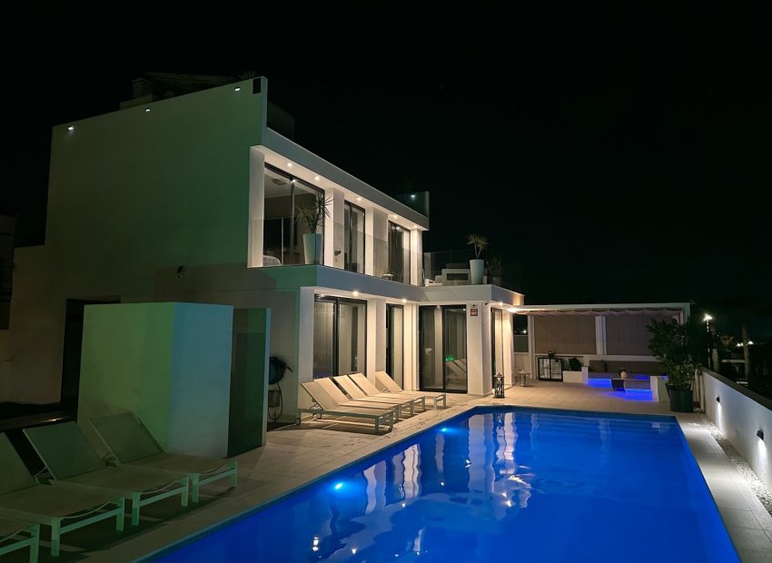 Reventa - Villa - San Fulgencio - La Marina