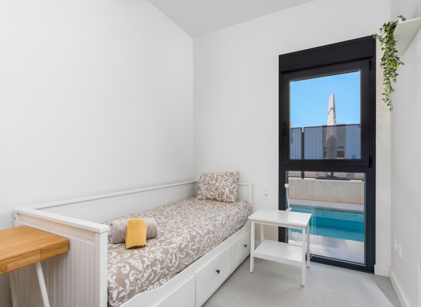 Reventa - Villa - San Fulgencio - La Marina