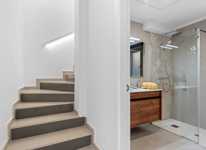 Reventa - Villa - San Fulgencio - La Marina