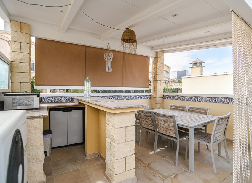 Reventa - Villa - San Fulgencio - urb.la marina