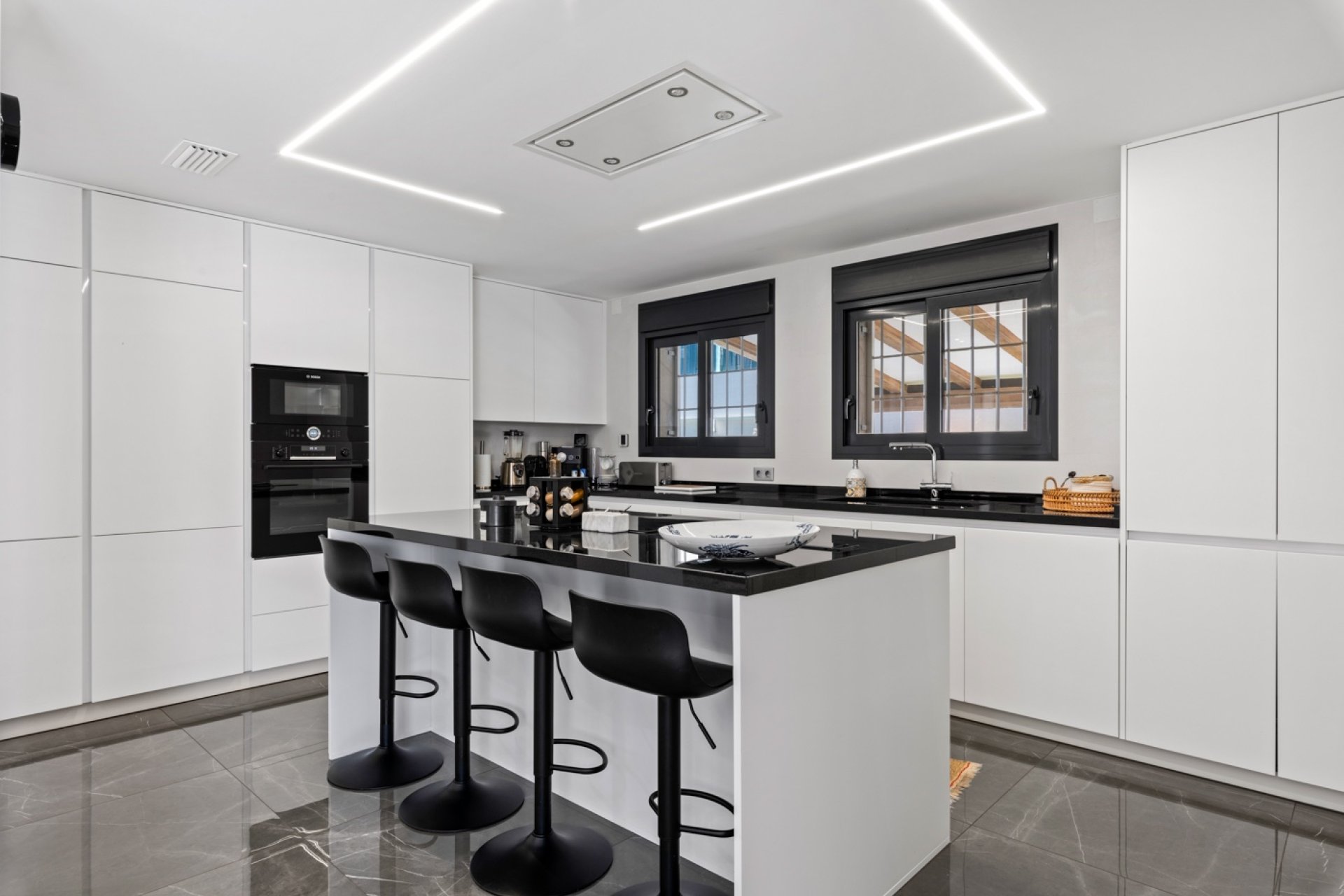 Reventa - Villa - San Juan - Frank Espinós