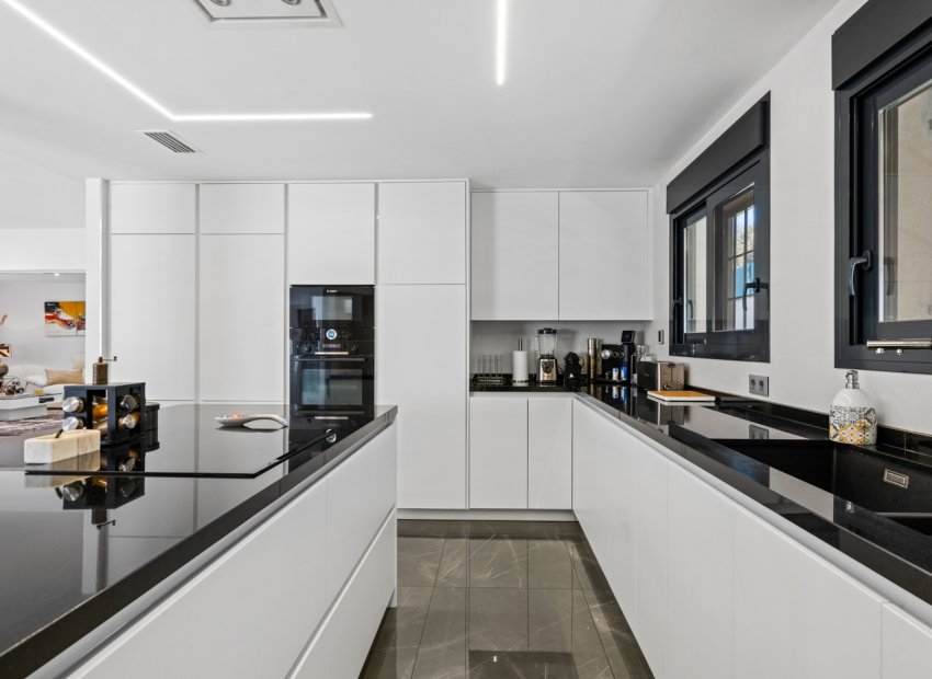 Reventa - Villa - San Juan - Frank Espinós