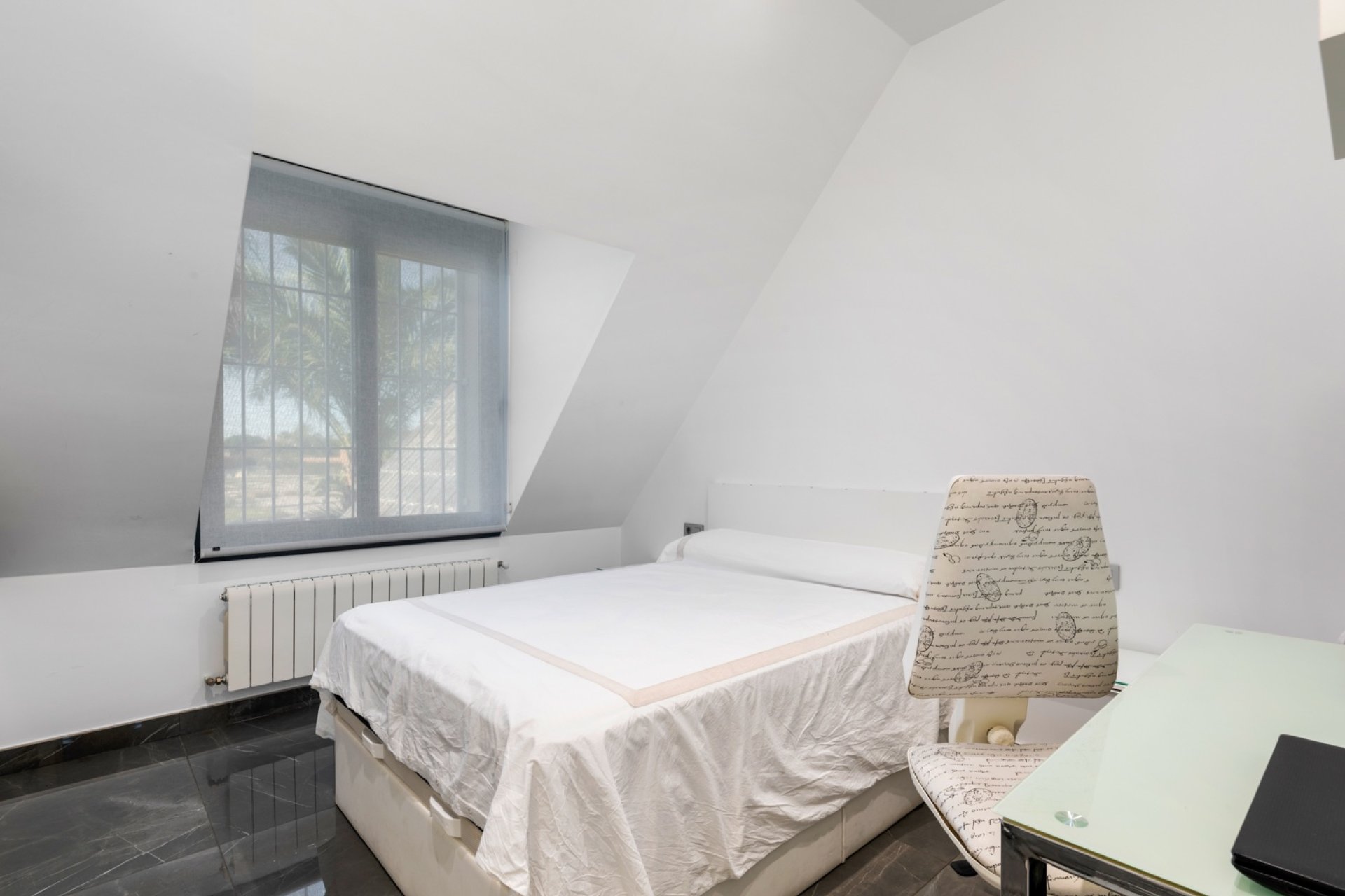 Reventa - Villa - San Juan - Frank Espinós