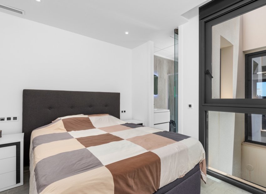 Reventa - Villa - San Miguel de Salinas - Costa Blanca South