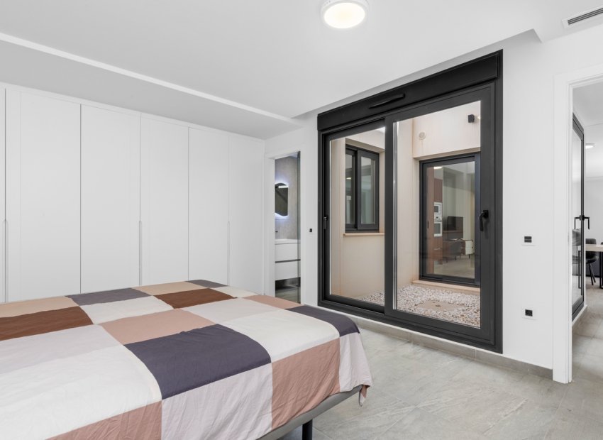 Reventa - Villa - San Miguel de Salinas - Costa Blanca South