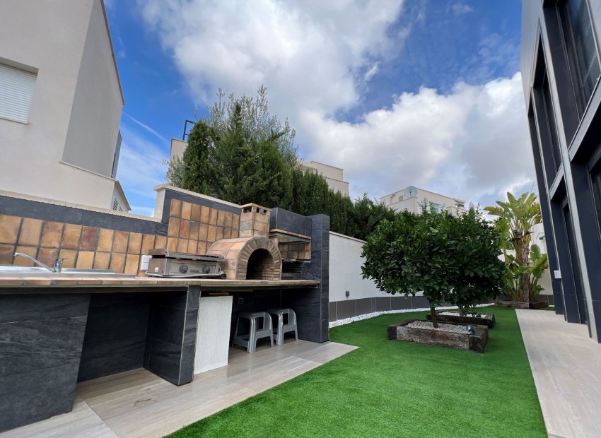 Reventa - Villa - San Miguel de Salinas - Costa Blanca