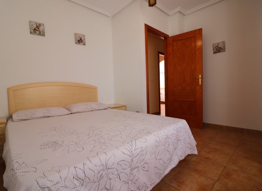 Reventa - Villa - San Miguel de Salinas - Lake View Mansions