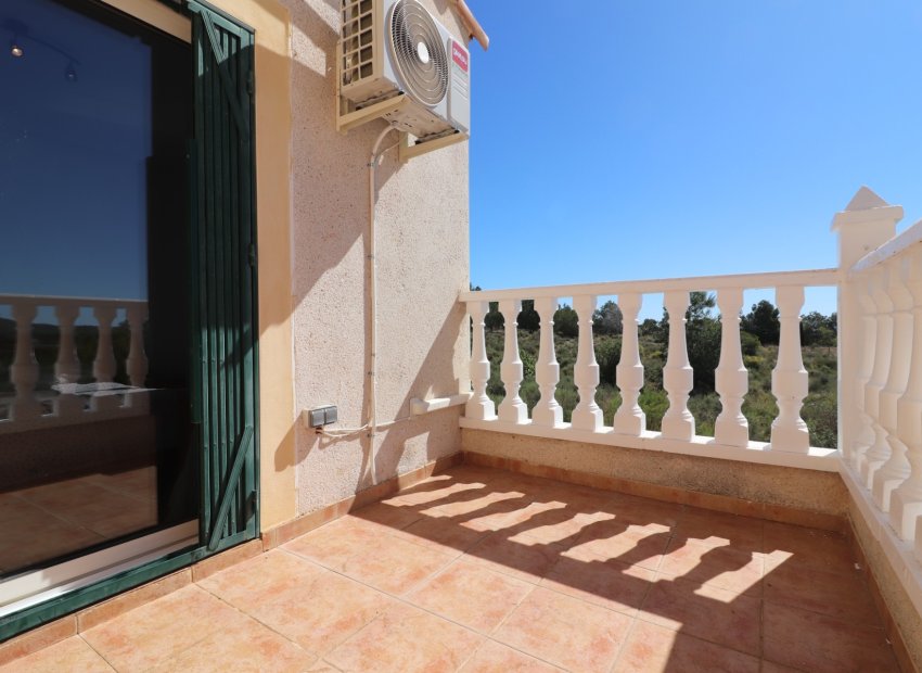 Reventa - Villa - San Miguel de Salinas - Lake View Mansions