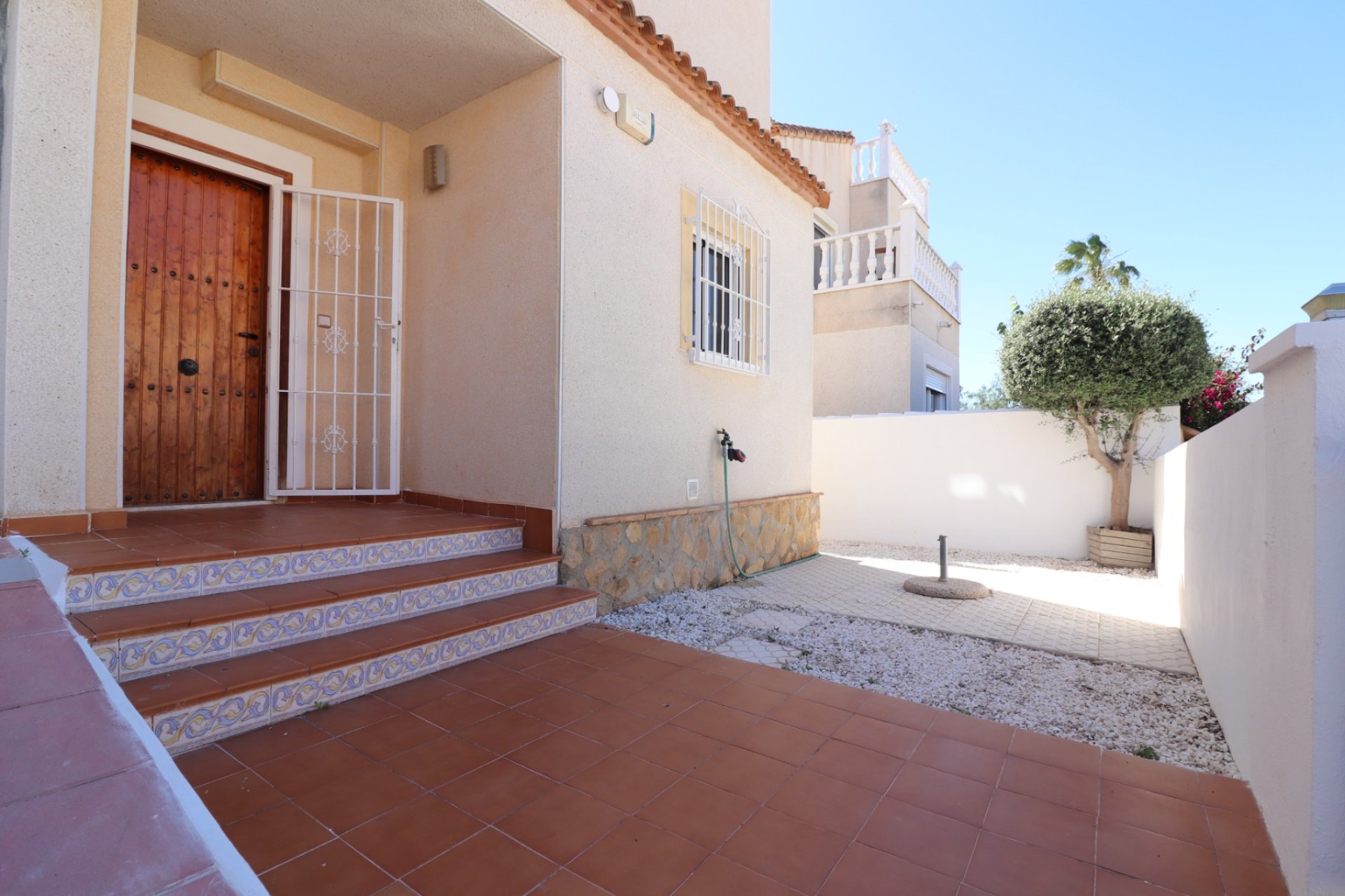 Reventa - Villa - San Miguel de Salinas - Lake View Mansions