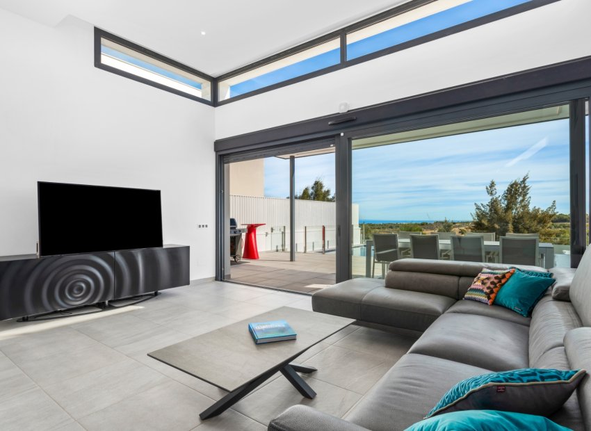 Reventa - Villa - San Miguel de Salinas - Mirador De San Miguel