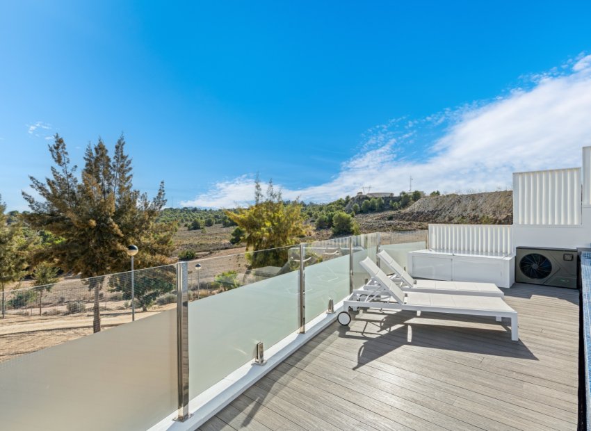 Reventa - Villa - San Miguel de Salinas - Mirador De San Miguel