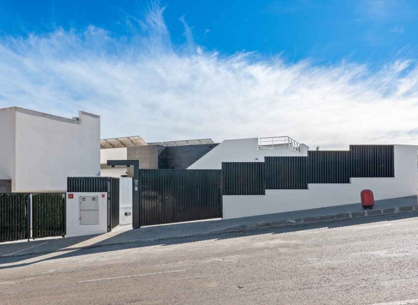 Reventa - Villa - San Miguel de Salinas - Mirador De San Miguel