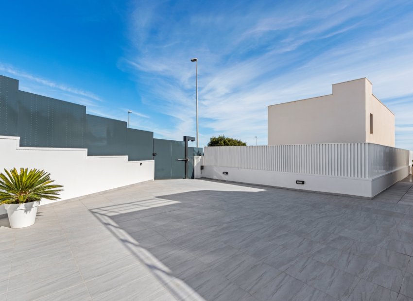 Reventa - Villa - San Miguel de Salinas - Mirador De San Miguel