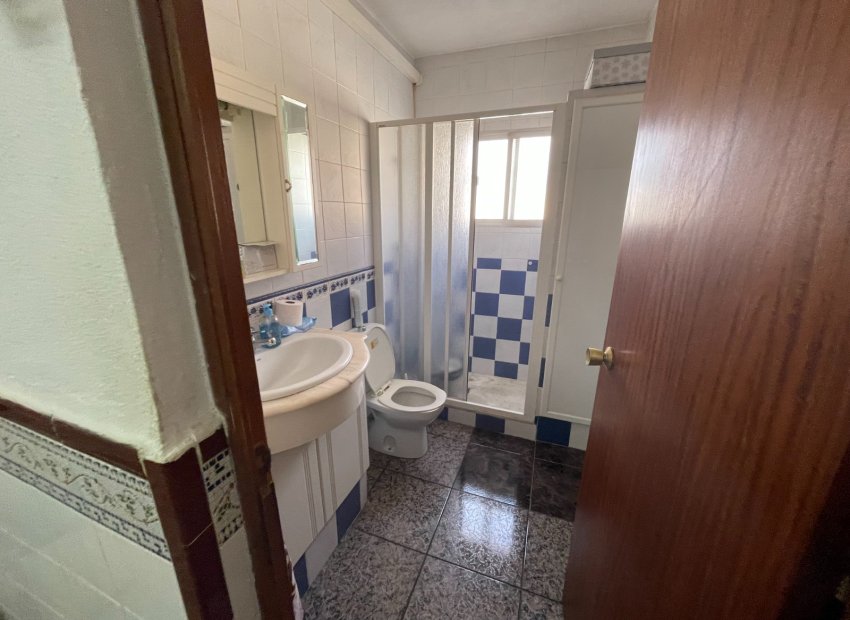 Reventa - Villa - San Miguel de Salinas - Pueblo