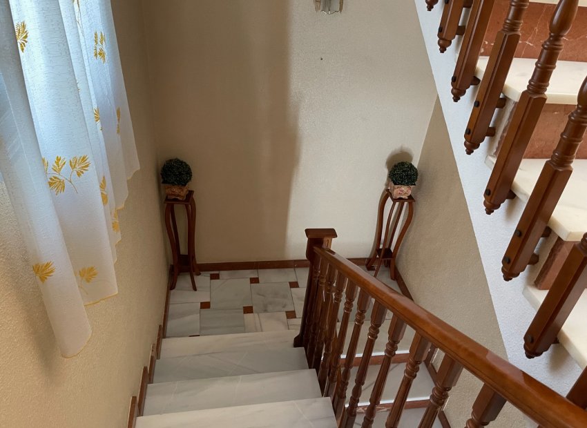 Reventa - Villa - San Miguel de Salinas - Pueblo