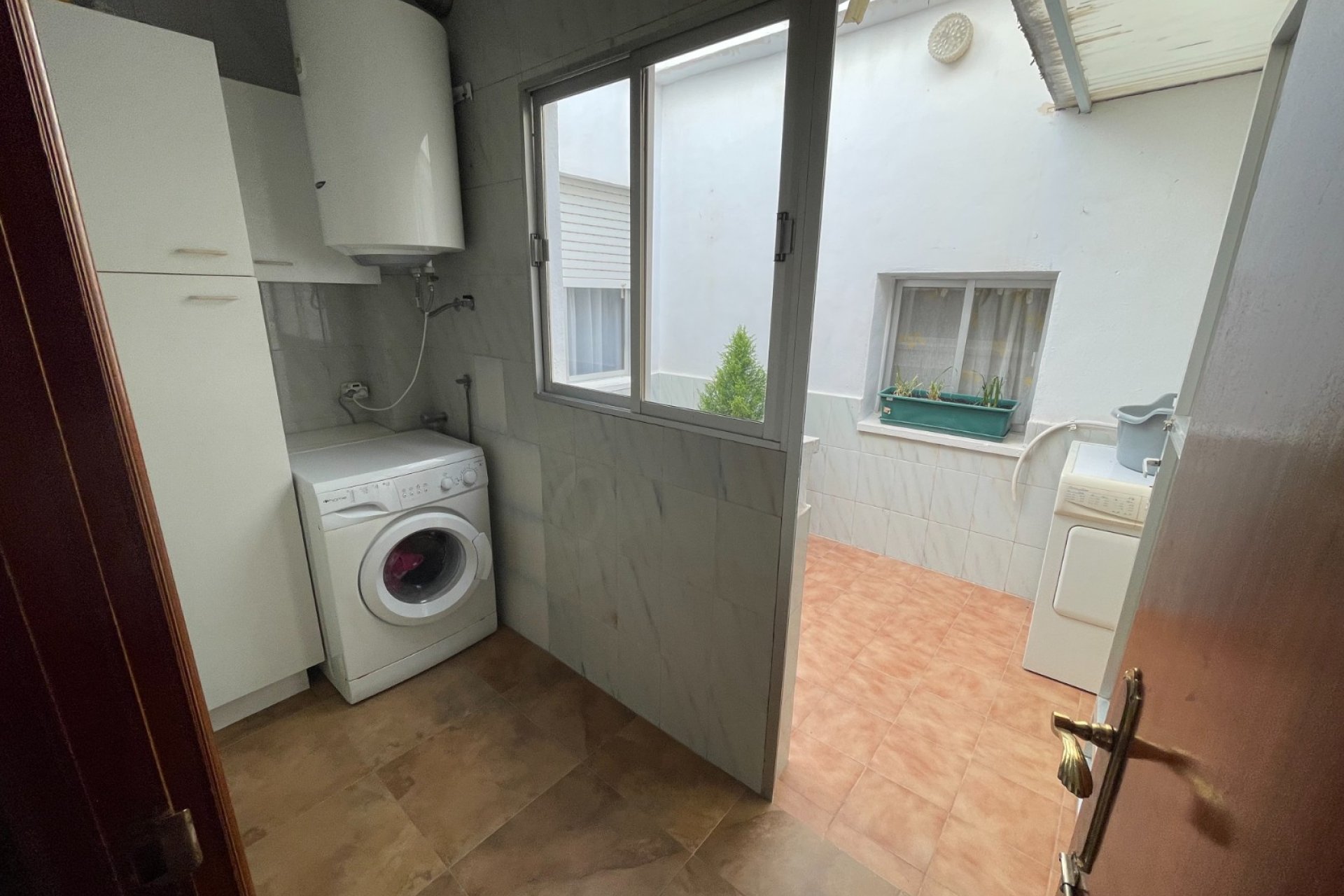 Reventa - Villa - San Miguel de Salinas - Pueblo