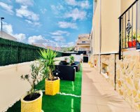 Reventa - Villa - San Miguel de Salinas - Urbanizaciones