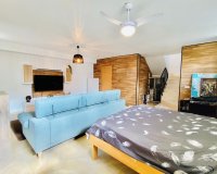 Reventa - Villa - San Miguel de Salinas - Urbanizaciones