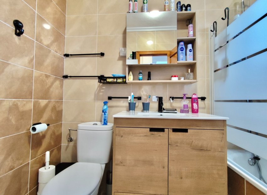 Reventa - Villa - San Miguel de Salinas - Urbanizaciones