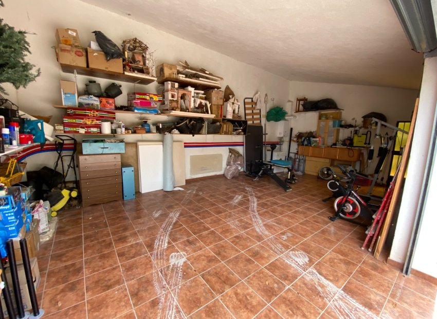 Reventa - Villa - Sax