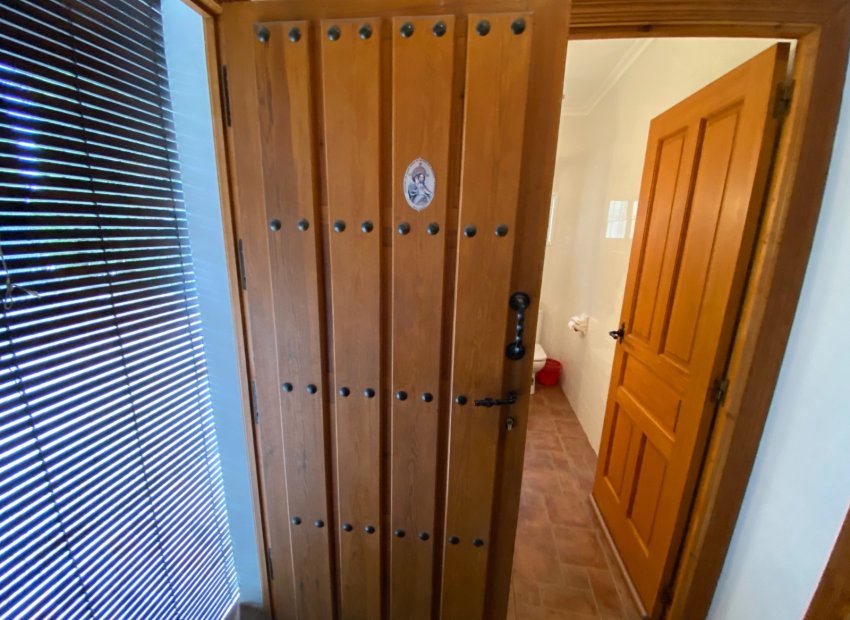 Reventa - Villa - Sax