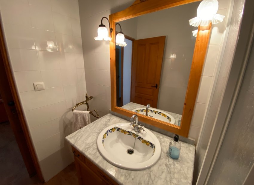 Reventa - Villa - Sax