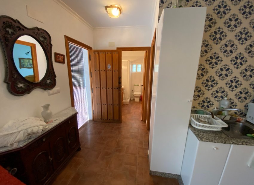 Reventa - Villa - Sax