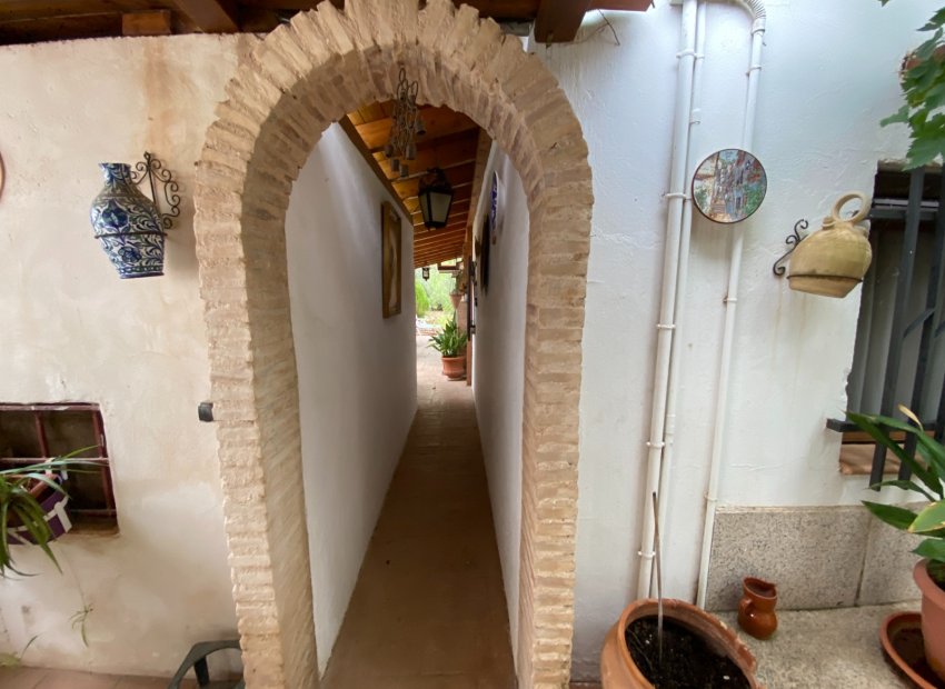 Reventa - Villa - Sax