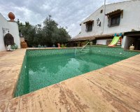 Reventa - Villa - Sax