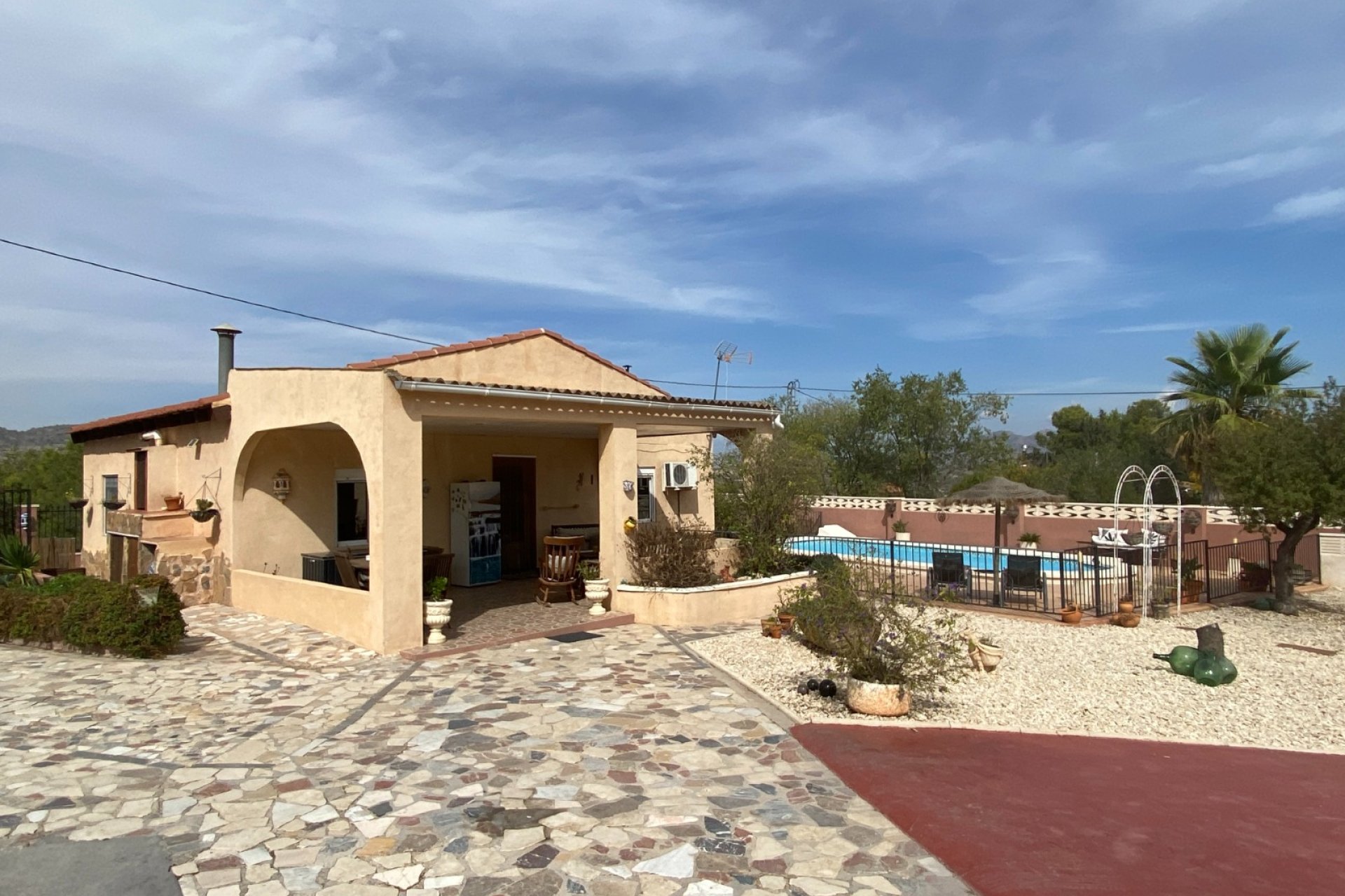 Reventa - Villa - Sax