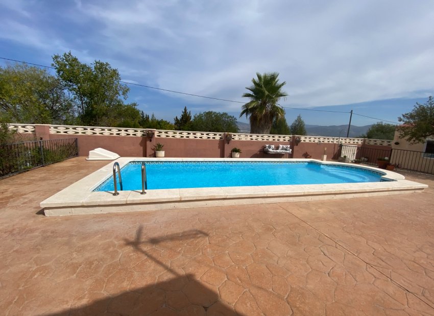 Reventa - Villa - Sax