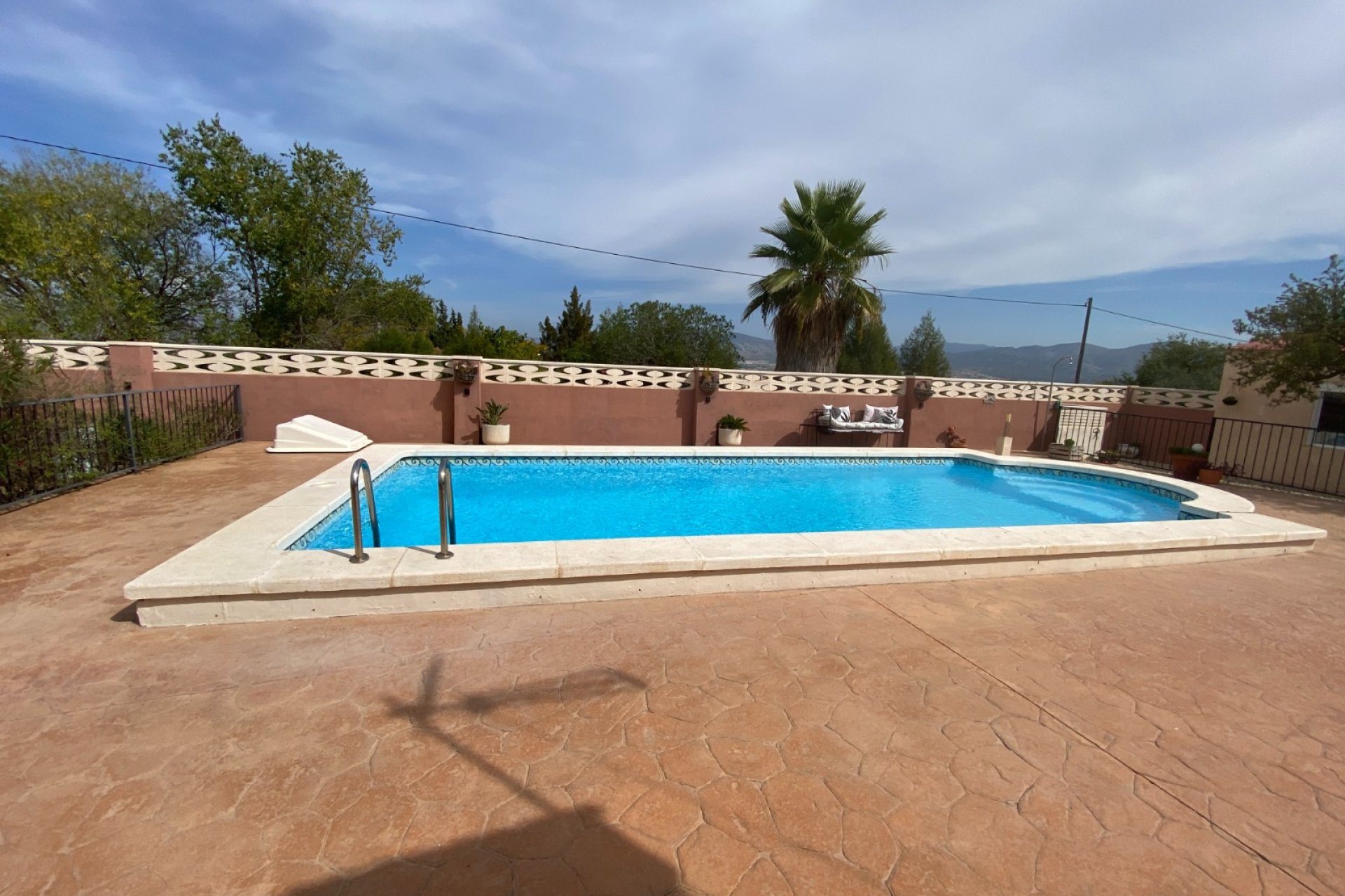 Reventa - Villa - Sax