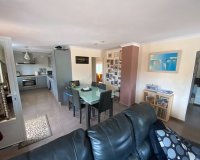 Reventa - Villa - Sax