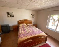 Reventa - Villa - Sax