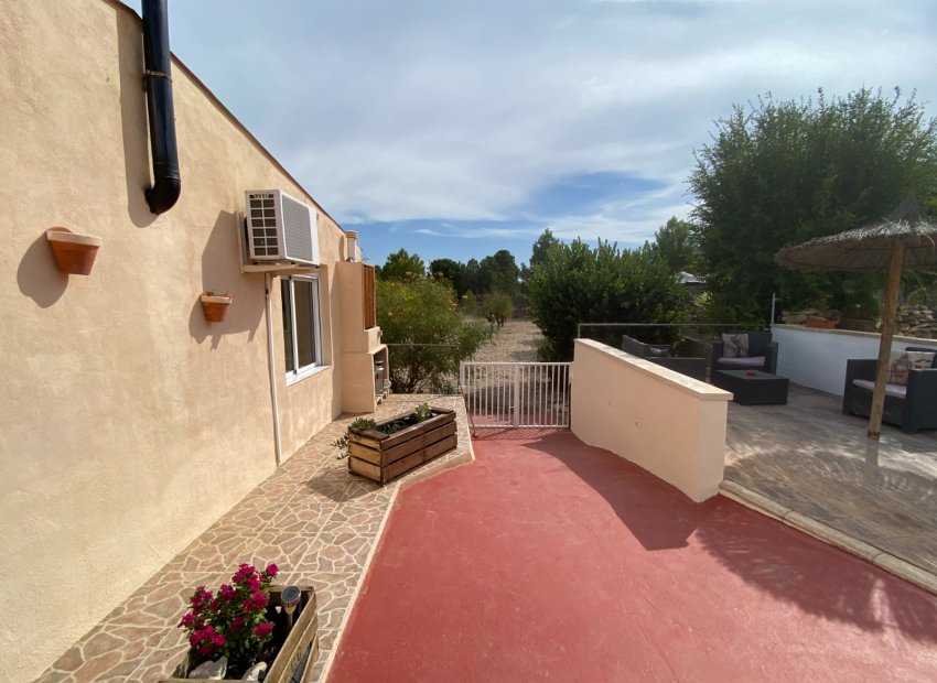 Reventa - Villa - Sax