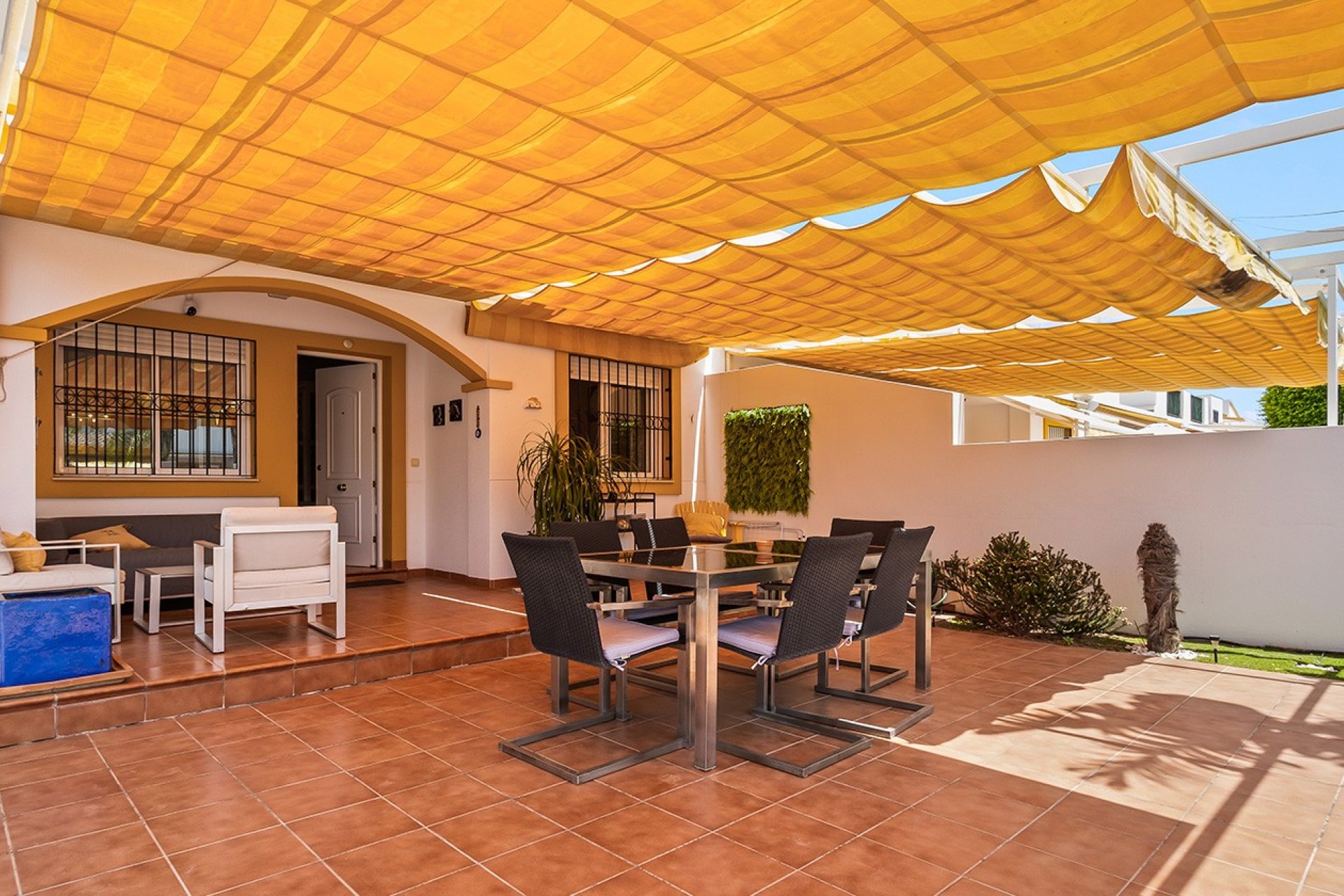 Reventa - Villa - Torre de la Horadada - Pueblo Latino