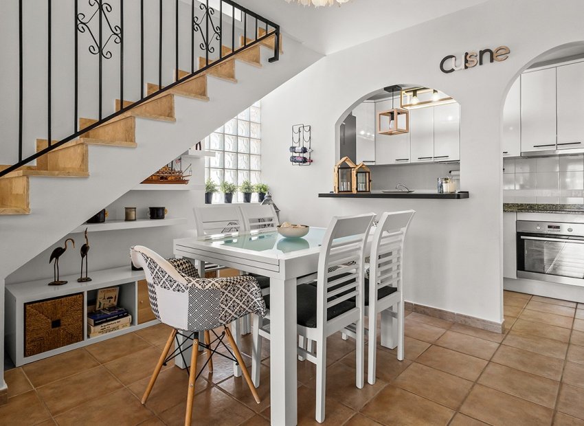 Reventa - Villa - Torre de la Horadada - Pueblo Latino