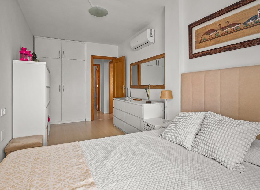 Reventa - Villa - Torre de la Horadada - Pueblo Latino