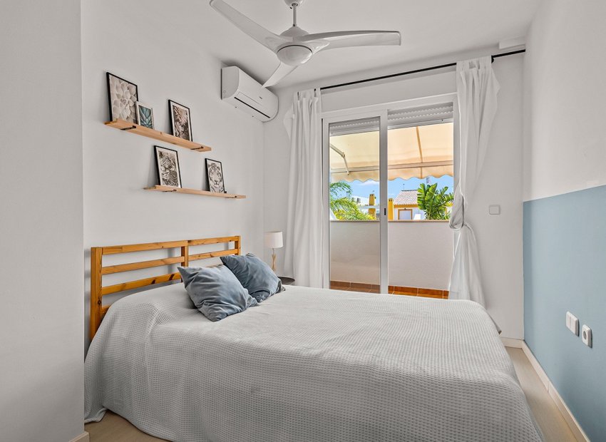 Reventa - Villa - Torre de la Horadada - Pueblo Latino