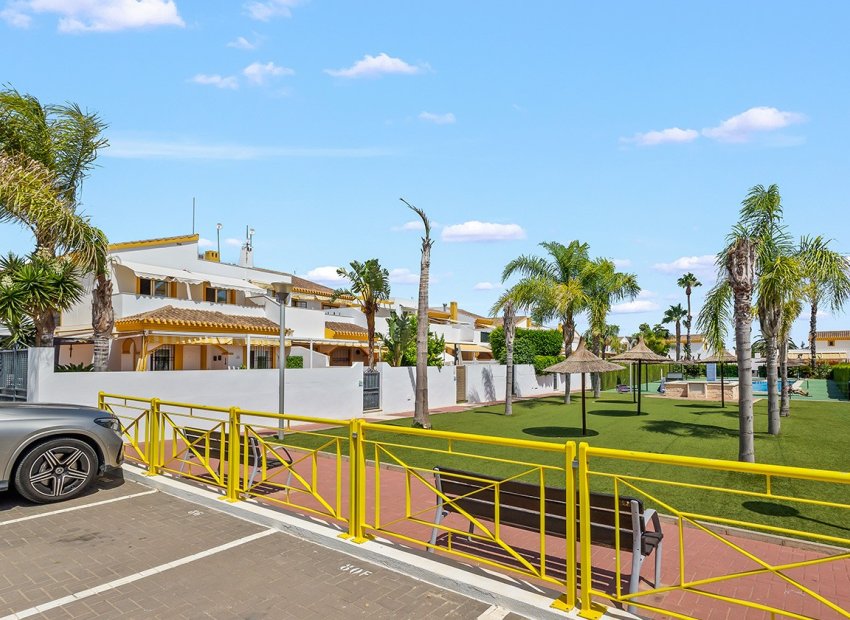 Reventa - Villa - Torre de la Horadada - Pueblo Latino